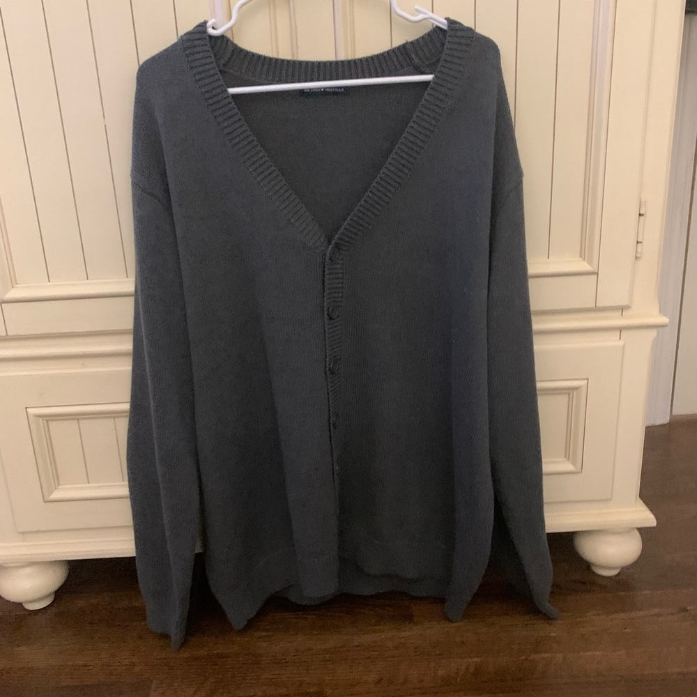 brandy melville oversized sweater!